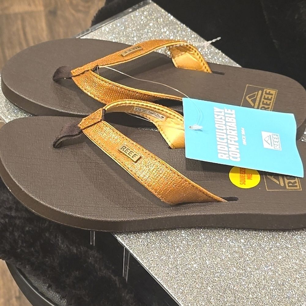 Reef Mia Sassy Flip-Flop Sandals - Picture 4 of 5